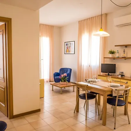 Riviera Residence-3